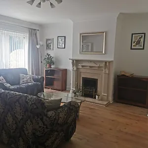 apt-charming-with-big-terrace-in-sandymount.dublin-hotelsweb.com/